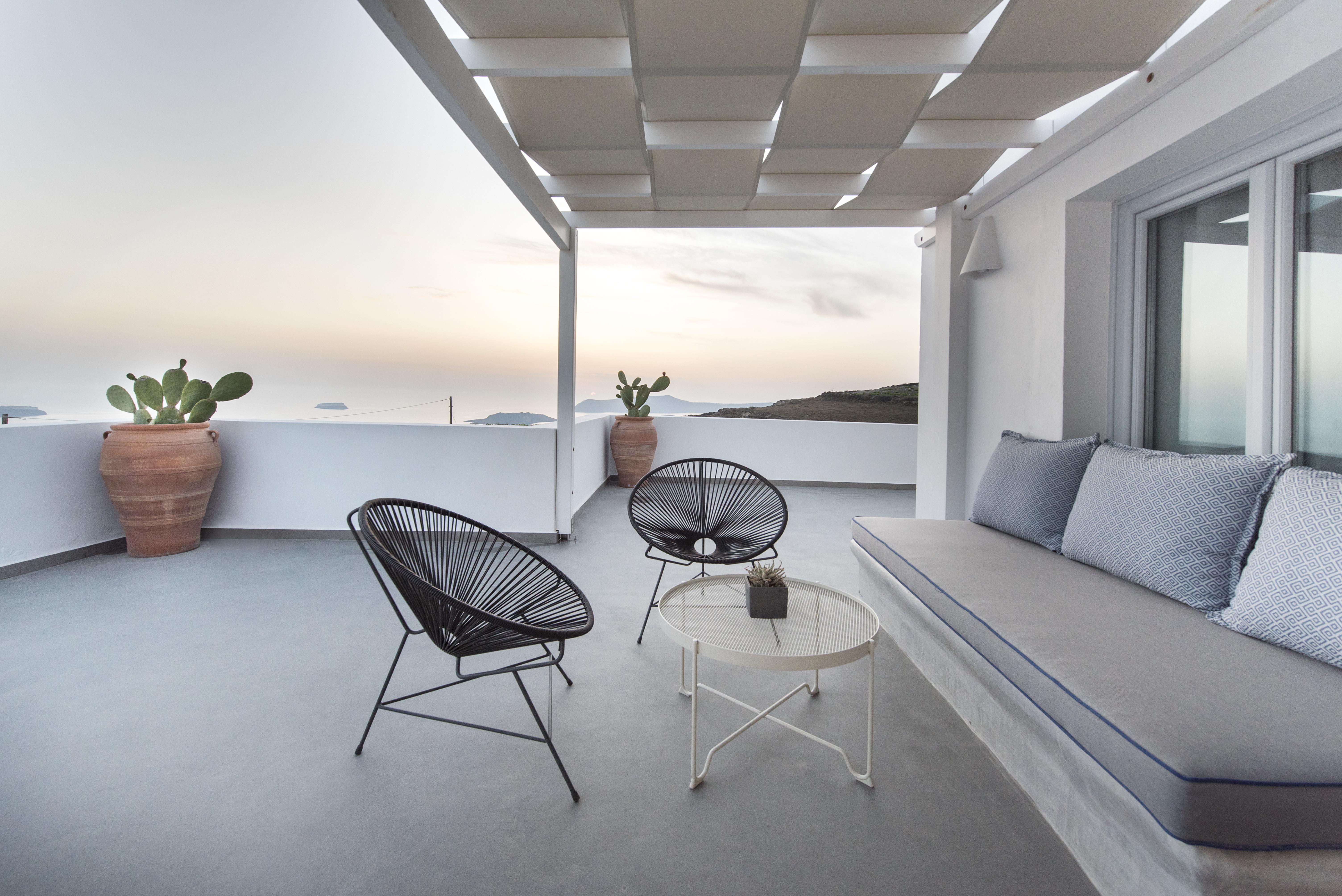 Impressive One Hotel Ormos Athinios Exterior photo