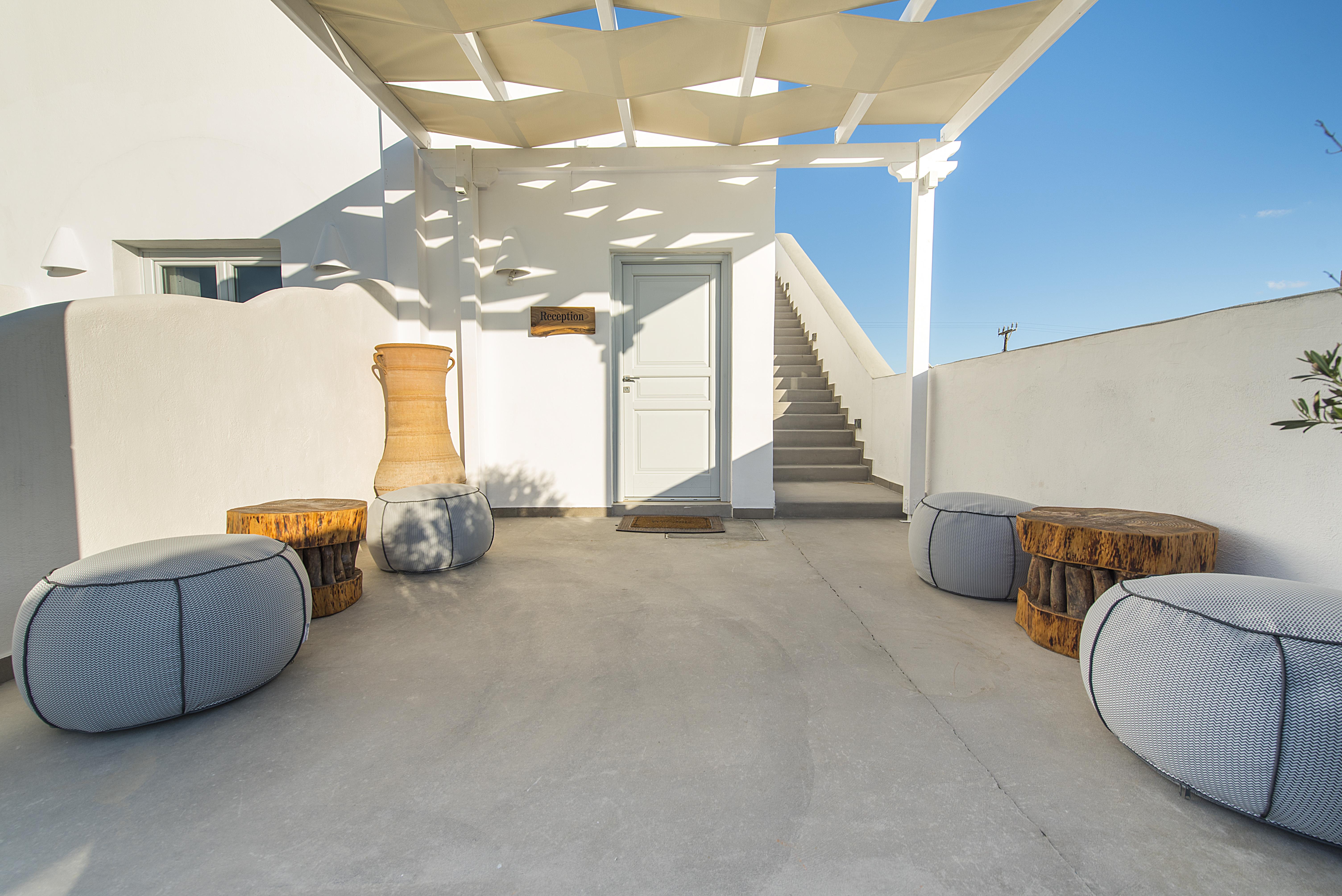 Impressive One Hotel Ormos Athinios Exterior photo