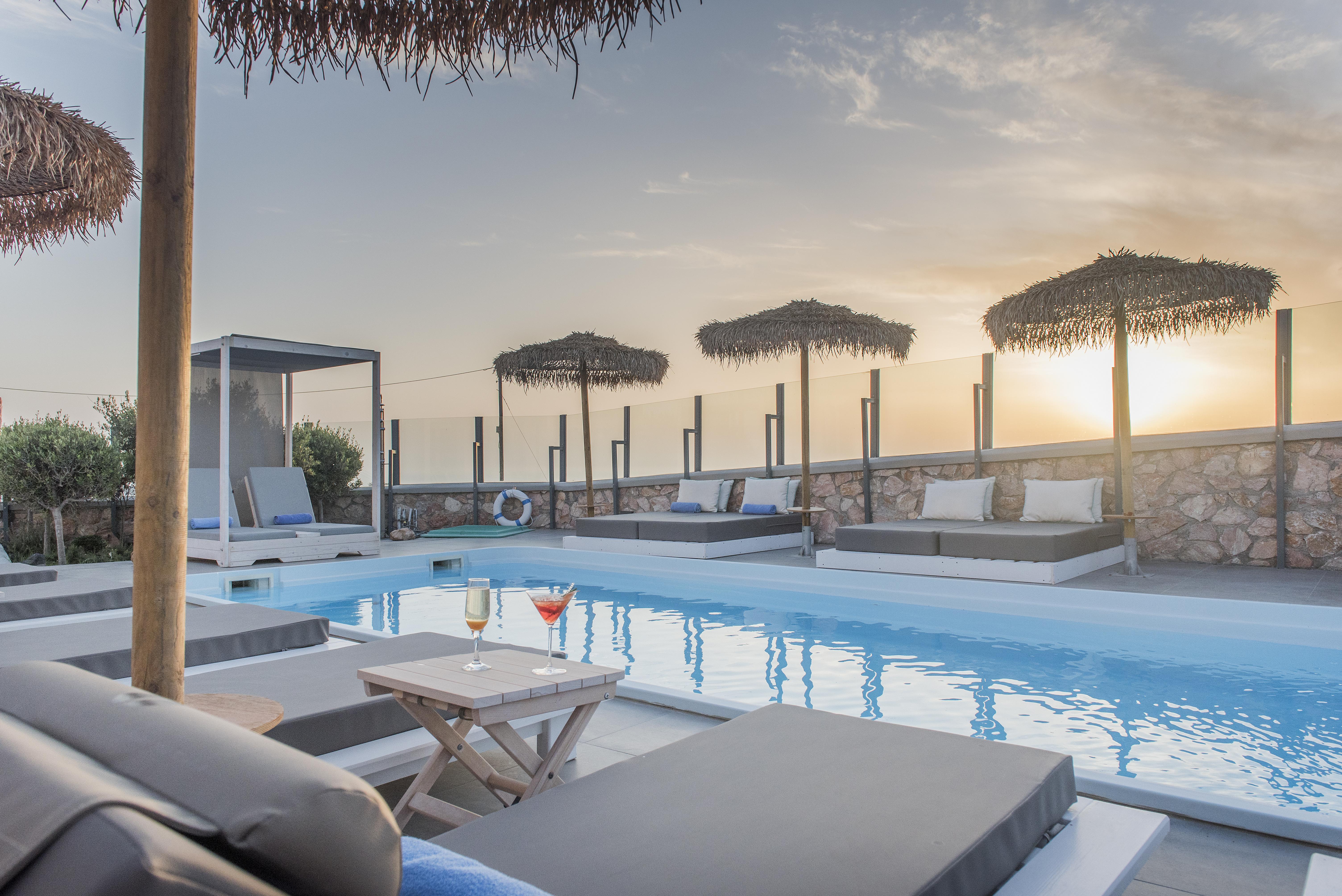 Impressive One Hotel Ormos Athinios Exterior photo