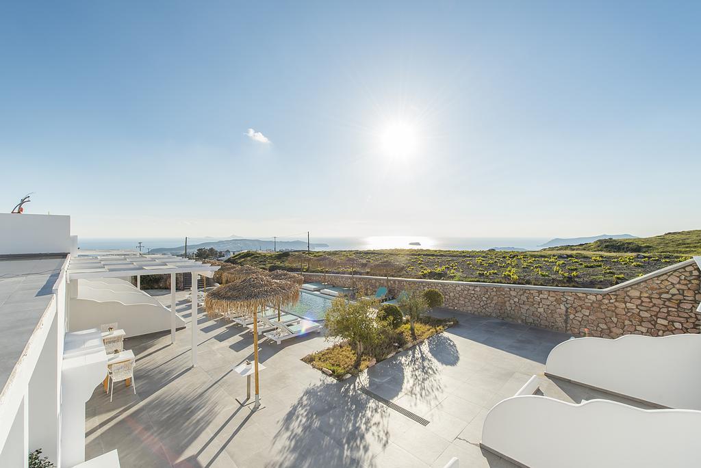 Impressive One Hotel Ormos Athinios Exterior photo