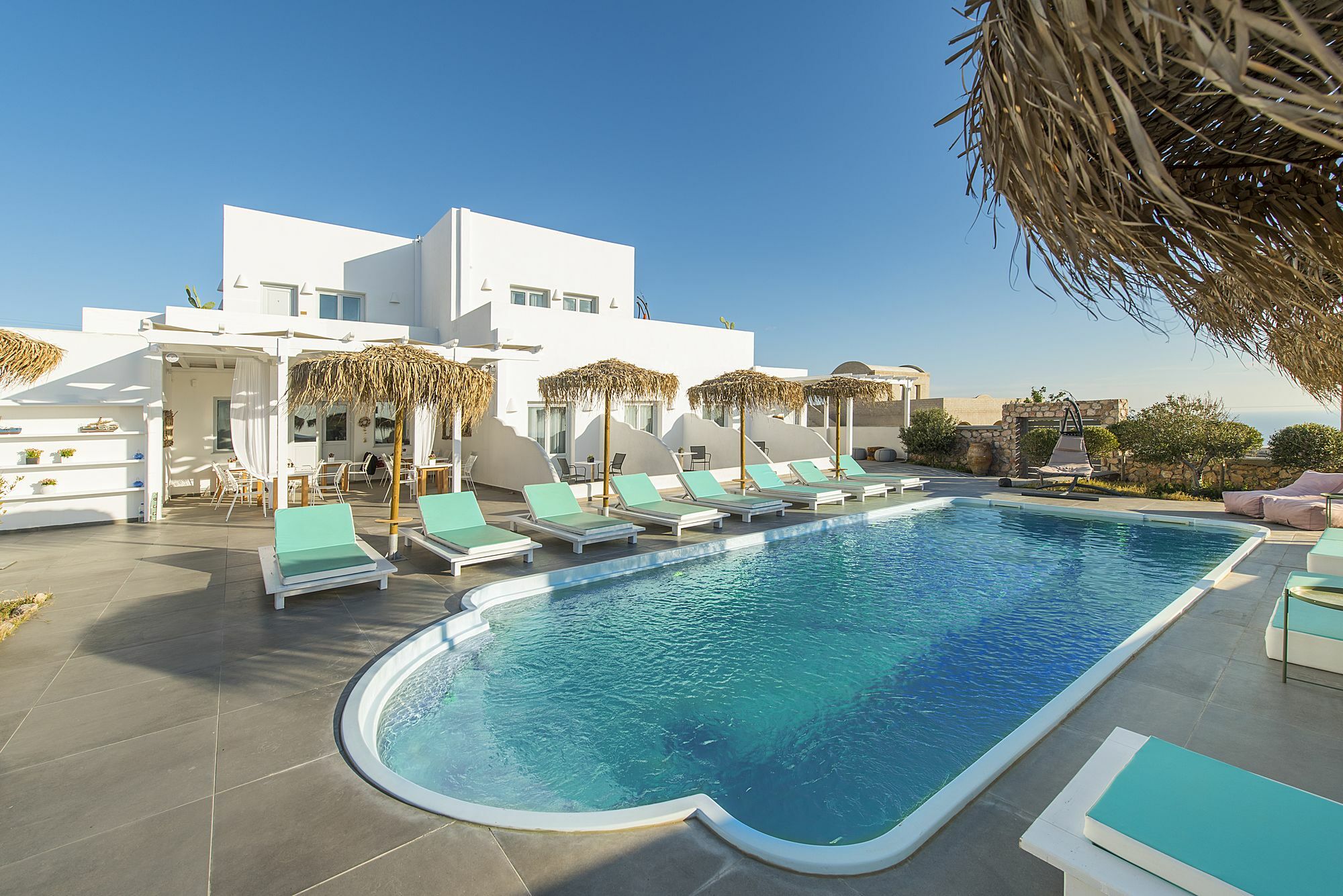 Impressive One Hotel Ormos Athinios Exterior photo